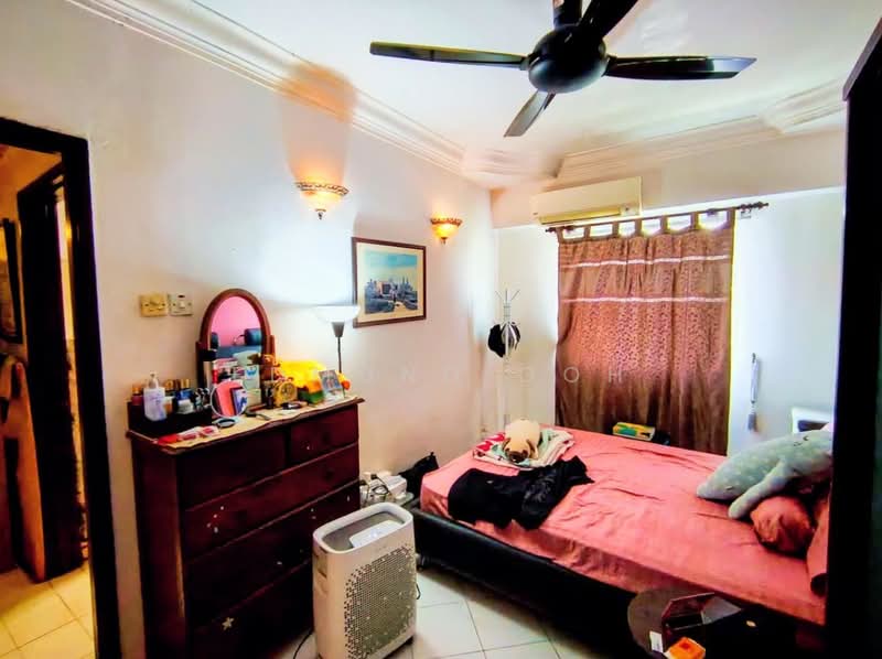Pangsapuri untuk Dijual di Pangsapuri Vista Serdang - Edmund Goh - Bedroom - PropertyGuru.com.my
