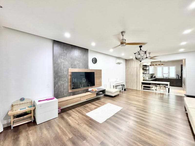 2-storey Terraced House for Sale in Presint 11 (Putrajaya) - Mohd Aizat Saiful Bahri - Living Room - PropertyGuru.com.my
