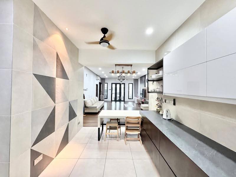 2-storey Terraced House for Sale in Presint 11 (Putrajaya) - Mohd Aizat Saiful Bahri - Living Room - PropertyGuru.com.my
