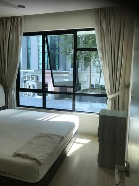 Pangsapuri untuk Dijual di Impiana - Werner Kee - Bedroom - PropertyGuru.com.my