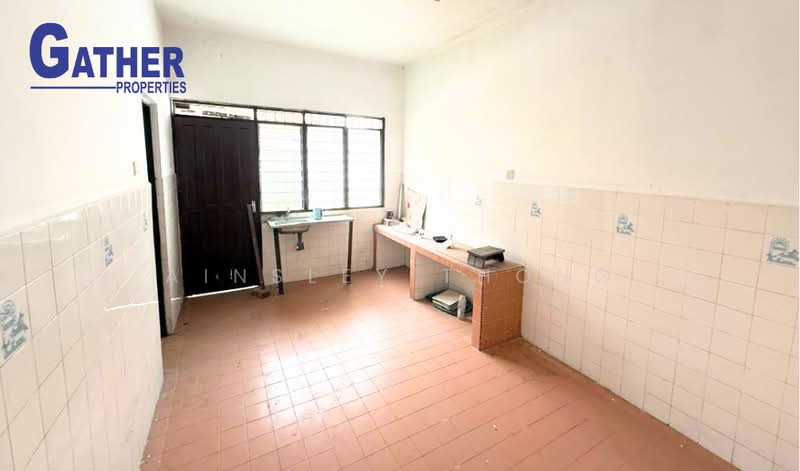 2-storey Terraced House for Sale in Ipoh (Perak) - Ainsley Thong - Kitchen - PropertyGuru.com.my