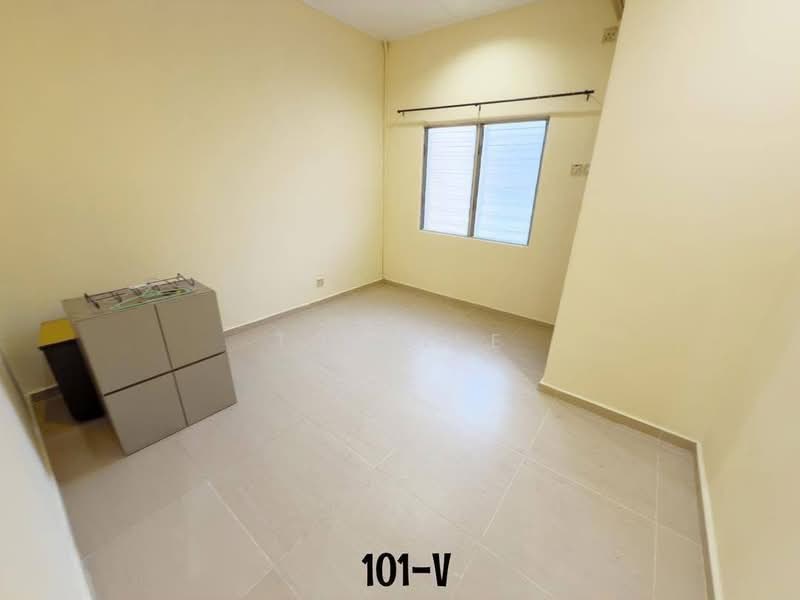 2-storey Terraced House for Sale in Bukit Rimau (Shah Alam) - Tom Lee - PropertyGuru.com.my