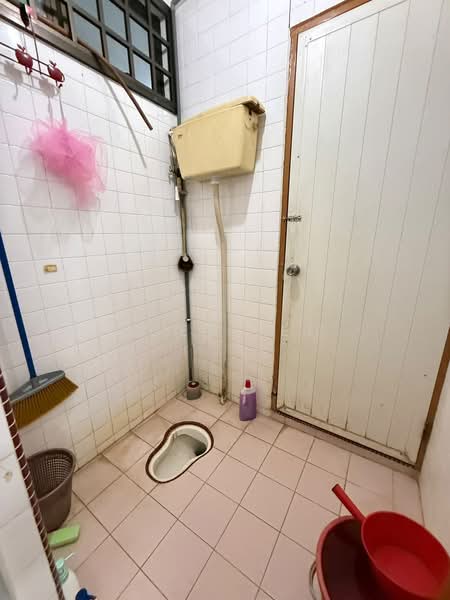 Rumah Teres 2 Tingkat untuk Dijual di Taman Pelangi (Johor Bahru) - Zoey Lee - Bathroom - PropertyGuru.com.my