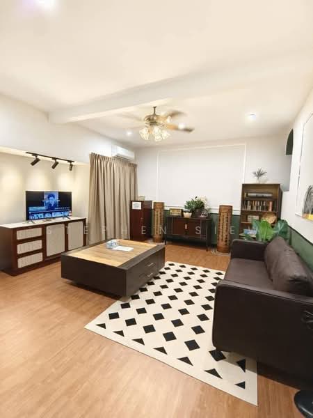2-storey Terraced House for Rent in Ipoh (Perak) - Stephen Siew - Living Room - PropertyGuru.com.my