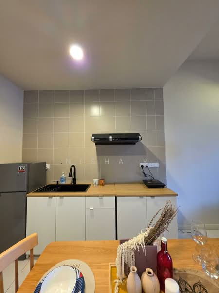 Servis Apartment untuk Dijual di Icon Residenz @ Icon City - Nisha R - Kitchen - PropertyGuru.com.my