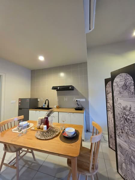 Servis Apartment untuk Dijual di Icon Residenz @ Icon City - Nisha R - Kitchen - PropertyGuru.com.my