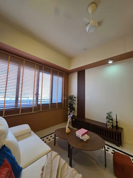 Servis Apartment untuk Dijual di Icon Residenz @ Icon City - Nisha R - Living Room - PropertyGuru.com.my