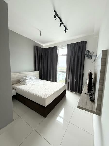 Pangsapuri untuk Dijual di D'Lagoon Luxury Apartment - Zoey Lee - Bedroom - PropertyGuru.com.my