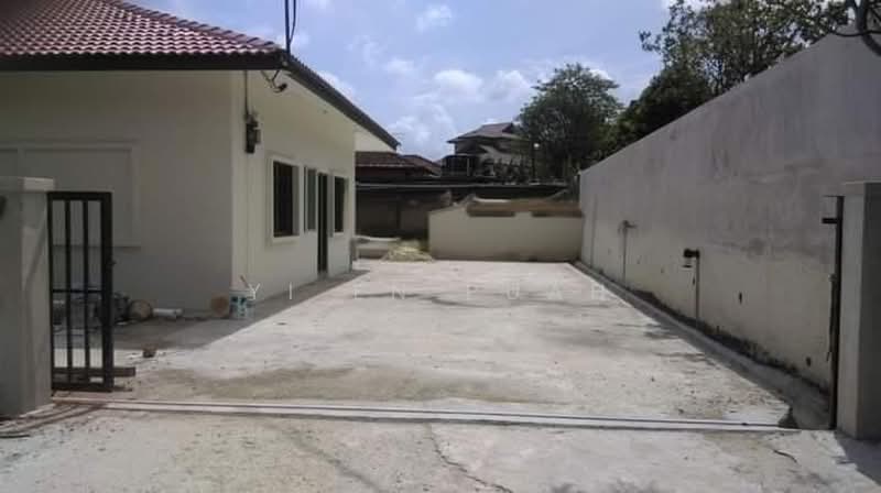 Semi-Detached House for Rent in Johor Bahru (Johor) - Yi En Puah - PropertyGuru.com.my