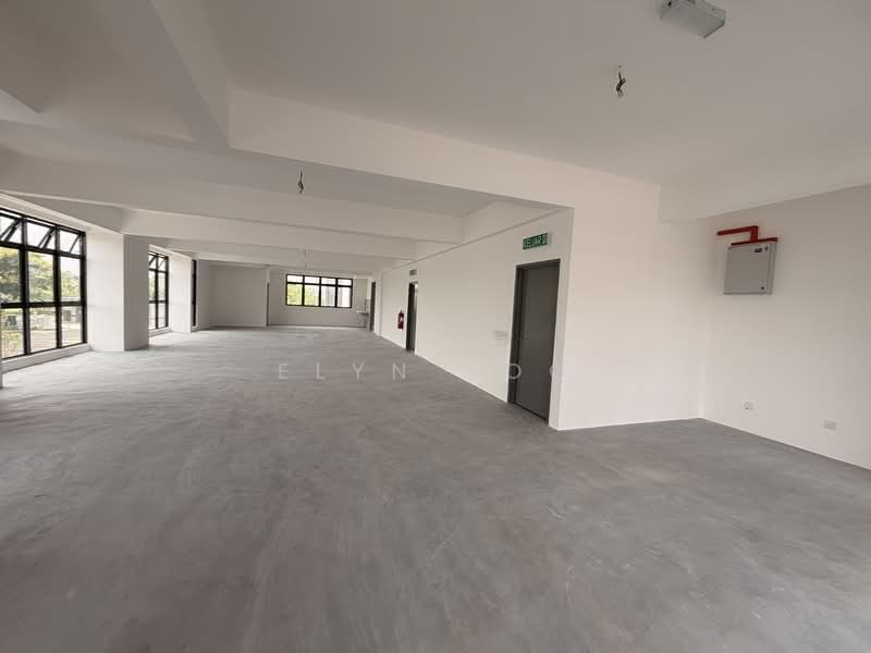 Shop for Sale in Bandar Rimbayu (Telok Panglima Garang) - Elyn Soo - Interior - PropertyGuru.com.my