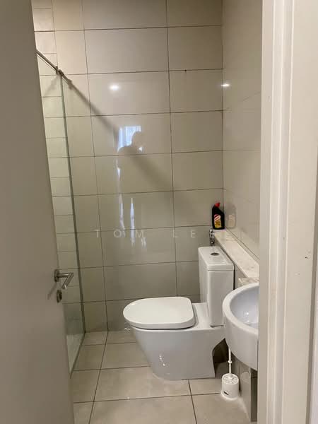 Service Residence for Sale at Tropicana Gardens - Tom Lee - Bathroom - PropertyGuru.com.my