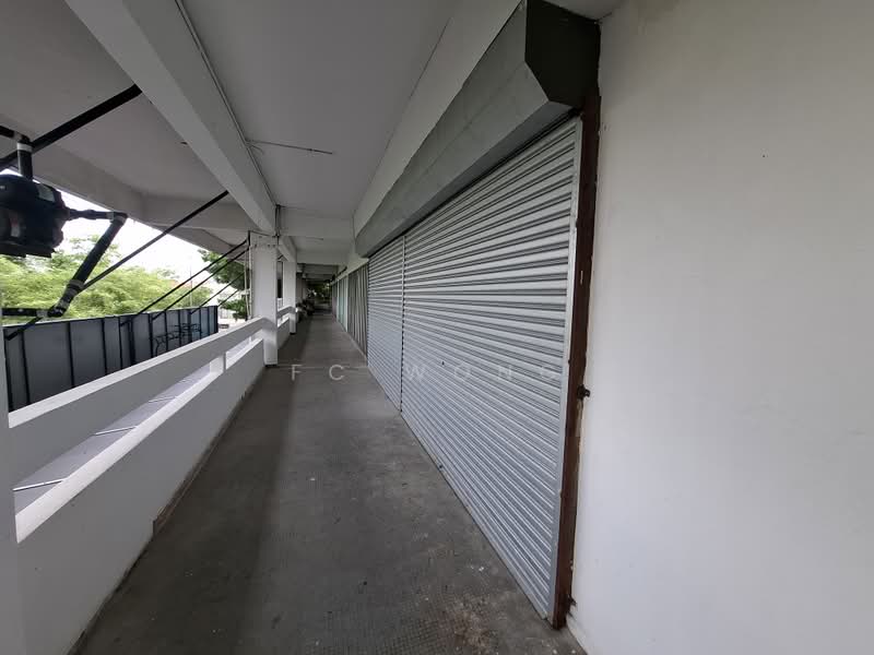 Shop / Office for Sale in Sea Park (Petaling Jaya) - FC Wong - Corridor - PropertyGuru.com.my