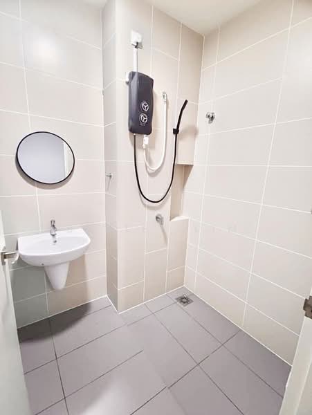 Rumah Bandar untuk Dijual di 16 Sierra (Puchong) - Baxter Lim - Bathroom - PropertyGuru.com.my