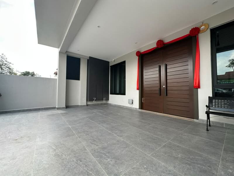 Semi-Detached House for Sale in Bandar Dato Onn (Tebrau) - Sze Lee - Exterior - PropertyGuru.com.my