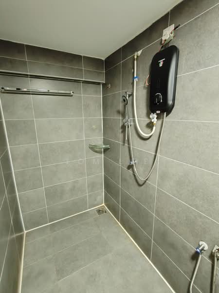 Kondominium untuk Disewa di Empire Damansara (Empire SOHO 2) - Tom Lee - Bathroom - PropertyGuru.com.my