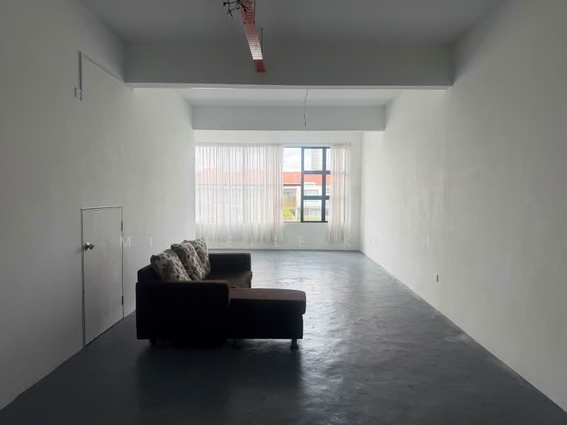 Shop for Rent in Taman Pelangi Indah (Ulu Tiram) - Michelle Kueh - Living Room - PropertyGuru.com.my