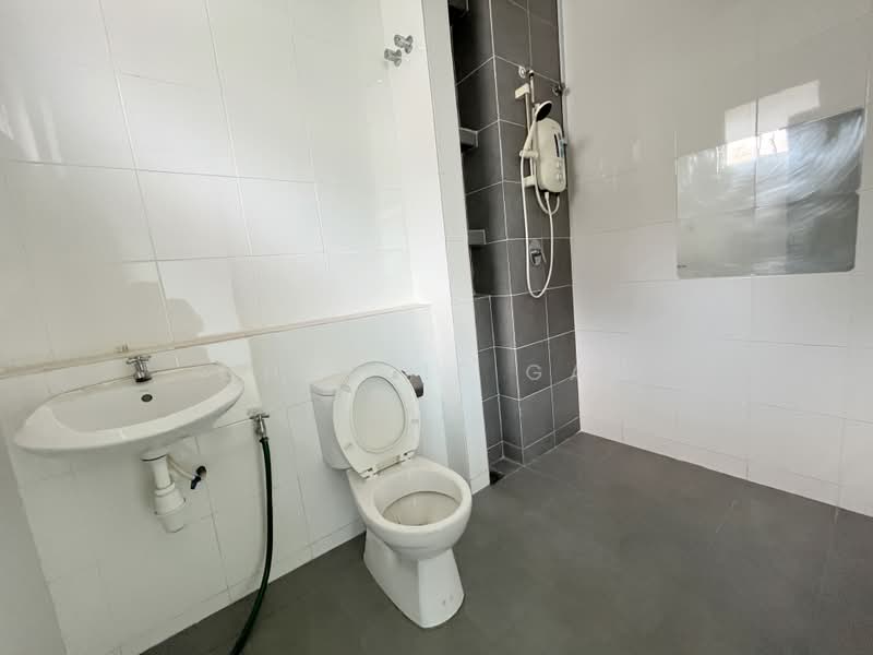 Rumah Teres 2 Tingkat untuk Disewa di Kota Kemuning (Shah Alam) - Charlie Gan - PropertyGuru.com.my