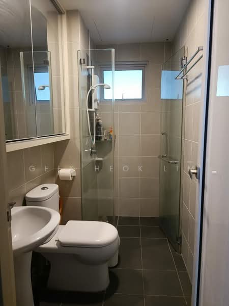 Kondominium untuk Disewa di The Peak Residences - Geik Heok Lim - Bathroom - PropertyGuru.com.my