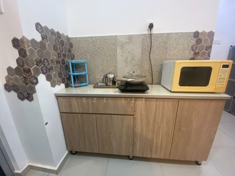 Service Residence for Sale at Midas @ Seri Alam - Sze Lee - Kitchen - PropertyGuru.com.my