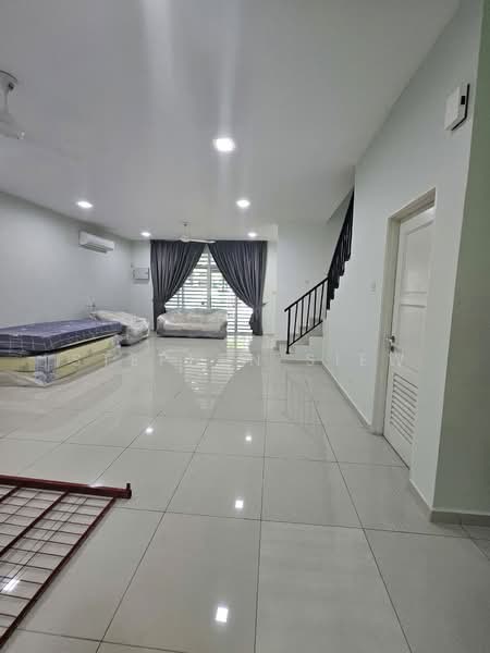 Rumah Teres 3 Tingkat untuk Disewa di Ipoh (Perak) - Stephen Siew - Living Room - PropertyGuru.com.my