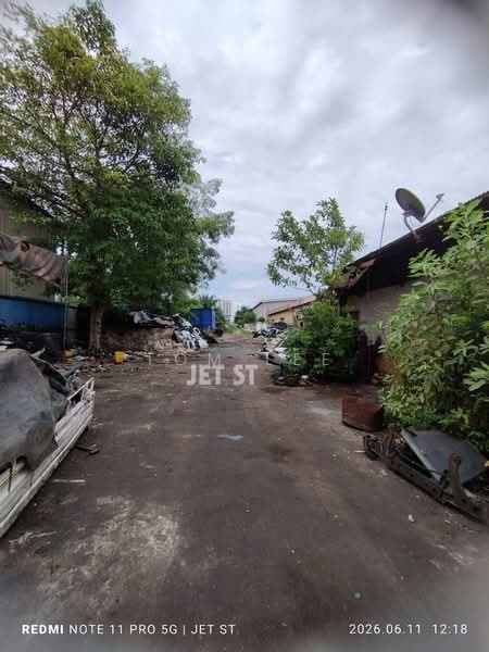 Gudang untuk Disewa di Kampung Bukit Kemuning (Shah Alam) - Tom Lee - PropertyGuru.com.my
