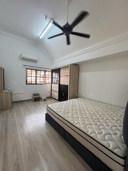 1.5-storey Terraced House for Rent in Taman Pelangi Indah (Ulu Tiram) - Jovel Lim - Bedroom - PropertyGuru.com.my