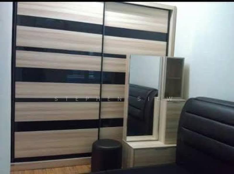Pangsapuri untuk Disewa di Sky Garden Residences - Stephen Siew - Bedroom - PropertyGuru.com.my