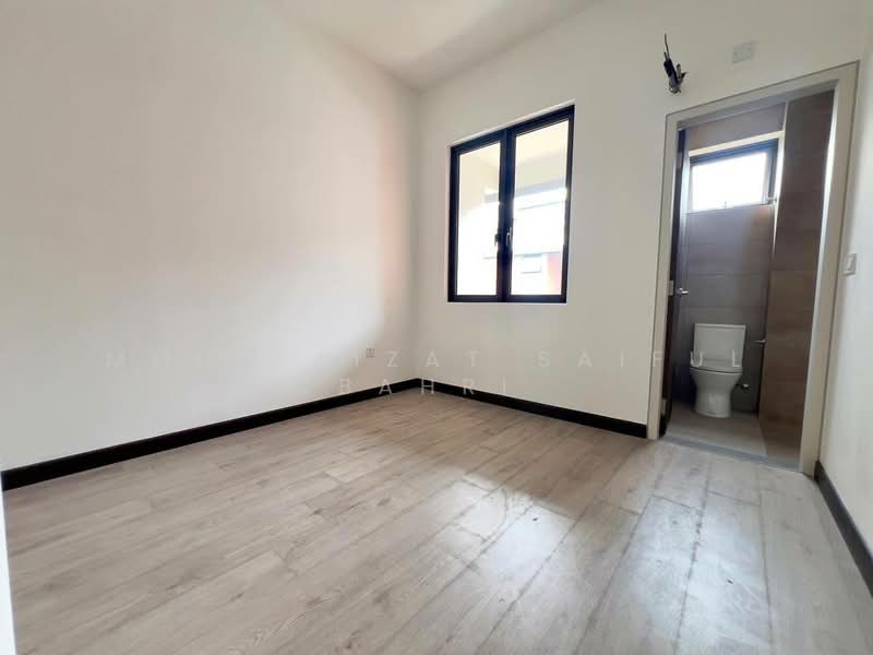 Rumah Teres 2-Tingkat untuk Dijual di Elmina (Shah Alam) - Mohd Aizat Saiful Bahri - PropertyGuru.com.my