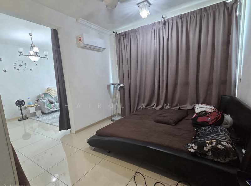 Service Residence for Rent at Vista Alam Serviced Apartment - Hairul Azmi - Bedroom - PropertyGuru.com.my