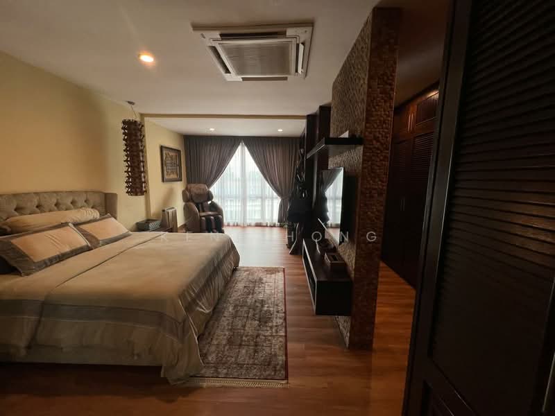 Bungalow for Sale in Bukit Rahman Putra (Sungai Buloh) - Keng Hong - Bedroom - PropertyGuru.com.my
