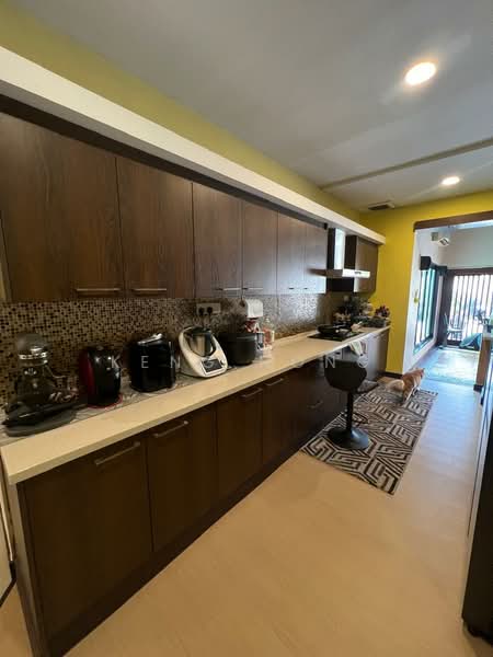 Bungalow for Sale in Bukit Rahman Putra (Sungai Buloh) - Keng Hong - Kitchen - PropertyGuru.com.my