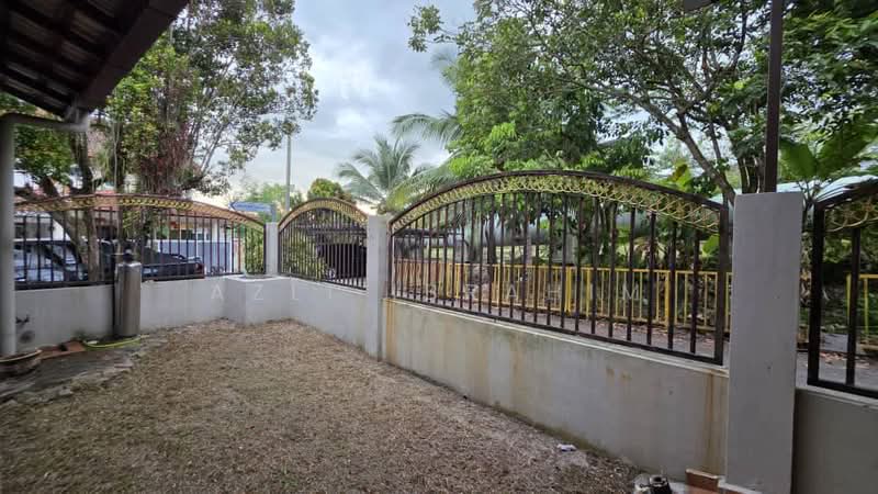 Rumah Teres 2 Tingkat untuk Dijual di Bandar Mahkota Cheras (Cheras) - Azli Ibrahim - Exterior - PropertyGuru.com.my