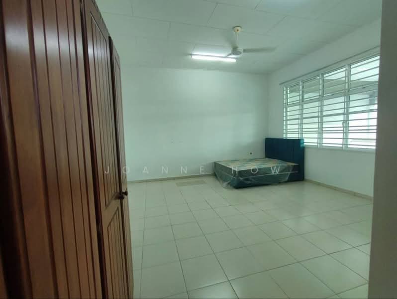 Rumah Teres 2 Tingkat untuk Dijual di Taman Krubong Utama (Krubong) - Joanne How - Bedroom - PropertyGuru.com.my