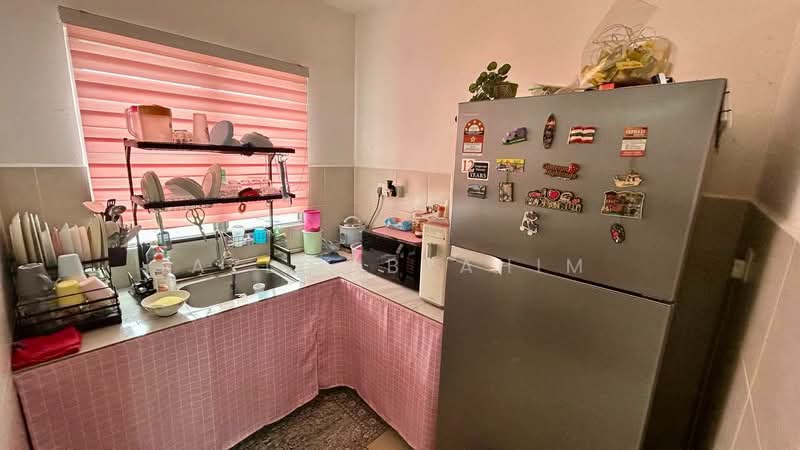 Kondominium untuk Dijual di D'Kristal Apartment (Pangsapuri D'Kristal) - Azli Ibrahim - Kitchen - PropertyGuru.com.my