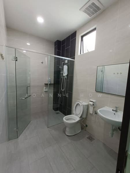 Rumah Berkembar untuk Disewa di Melaka City (Melaka) - Joanne How - Bathroom - PropertyGuru.com.my