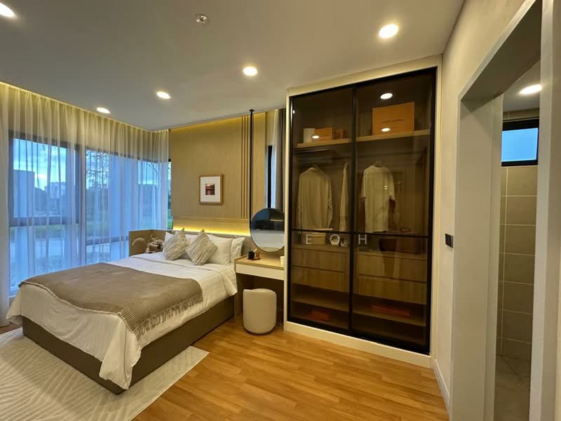Servis Apartment untuk Dijual di Binastra Cochrane - Max Teoh - Bedroom - PropertyGuru.com.my