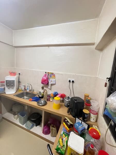 Pangsapuri untuk Dijual di Taman Lone Pine (Medium Low Cost) - Mervyn Seah - Kitchen - PropertyGuru.com.my
