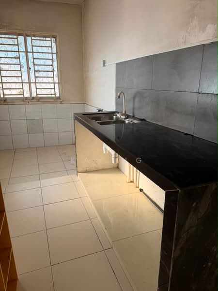 Rumah Teres 2 Tingkat untuk Dijual di Kangkar Pulai (Skudai) - Kay Ng - Kitchen - PropertyGuru.com.my