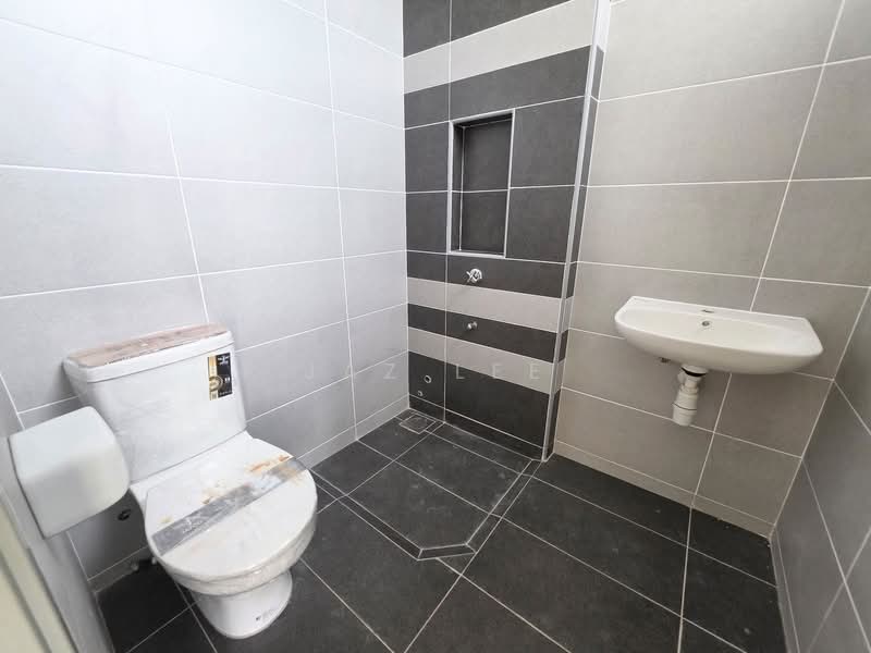 2-storey Terraced House for Sale in Mutiara Rini (Skudai) - Jaz Lee - PropertyGuru.com.my