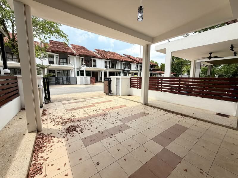 2-storey Terraced House for Sale in Alam Sari (Bangi) - Azli Ibrahim - Exterior - PropertyGuru.com.my