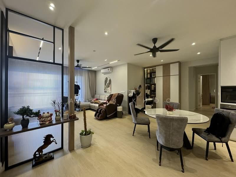 Servis Apartment untuk Dijual di The Goodwood Residence - Darren Khoo - Living Room - PropertyGuru.com.my