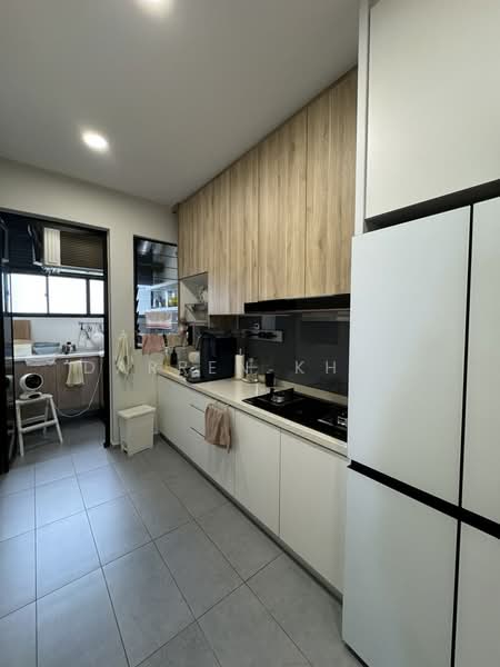 Servis Apartment untuk Dijual di The Goodwood Residence - Darren Khoo - Kitchen - PropertyGuru.com.my