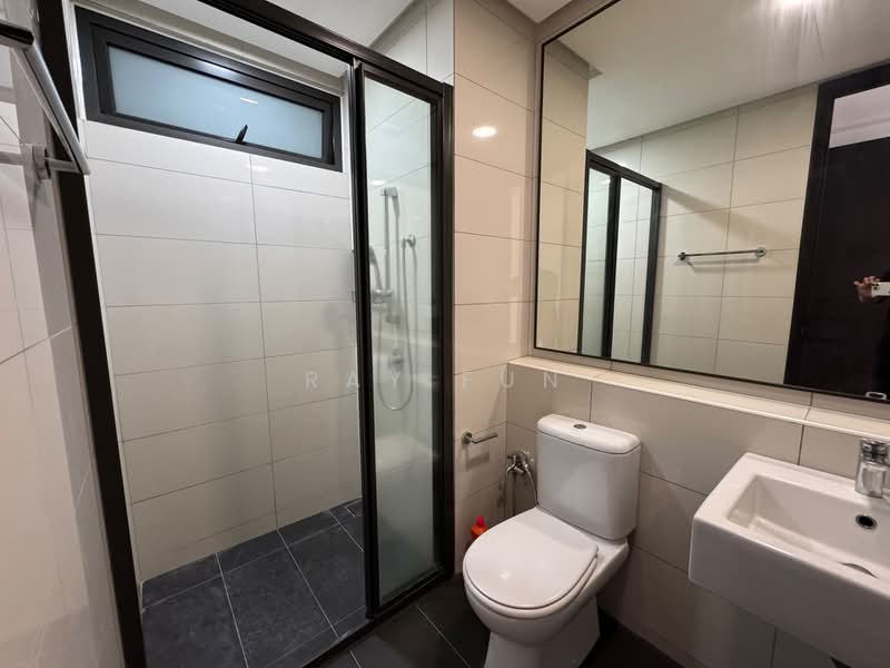 Servis Apartment untuk Disewa di The Tamarind - Ray Fun - Bathroom - PropertyGuru.com.my