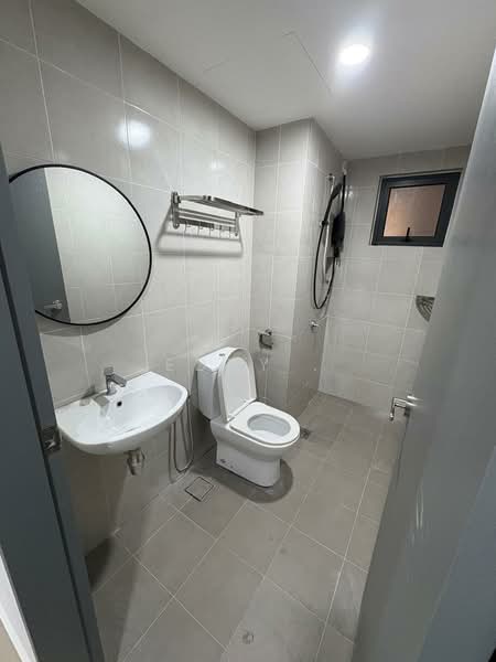 Kondominium untuk Disewa di Sky Awani Residensi 1 - Eddy . - Bathroom - PropertyGuru.com.my