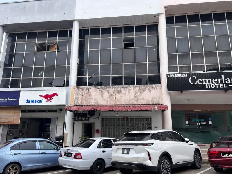 Kedai untuk Dijual di Taman Desa Cemerlang (Ulu Tiram) - Kayden Voon - Exterior - PropertyGuru.com.my
