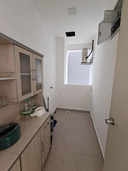 Kediaman Servis untuk Dijual di Centra Residences - Jovel Lim - Interior - PropertyGuru.com.my