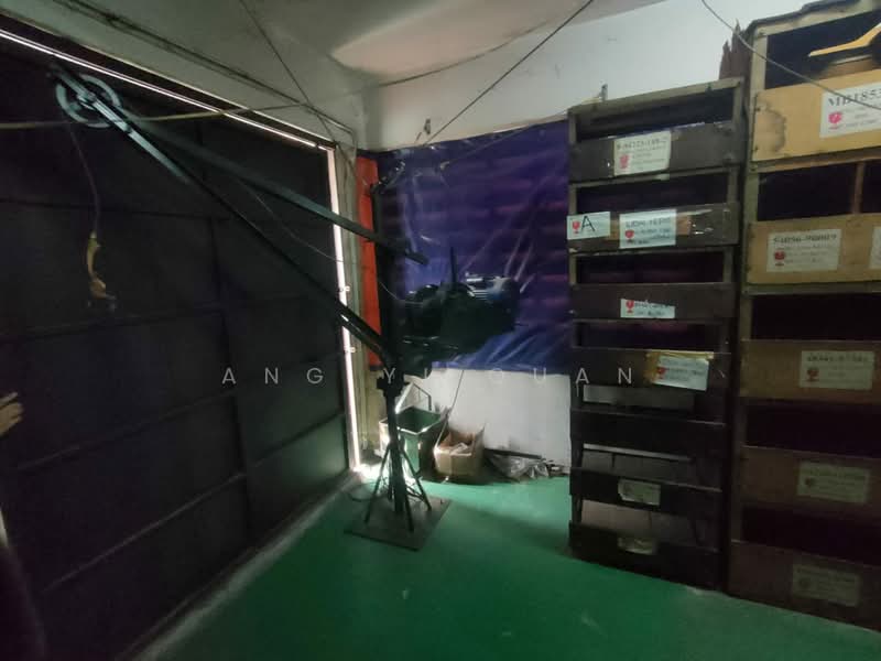 Kedai untuk Dijual di Segambut (Batu) - Ang Yi Quan - Interior - PropertyGuru.com.my