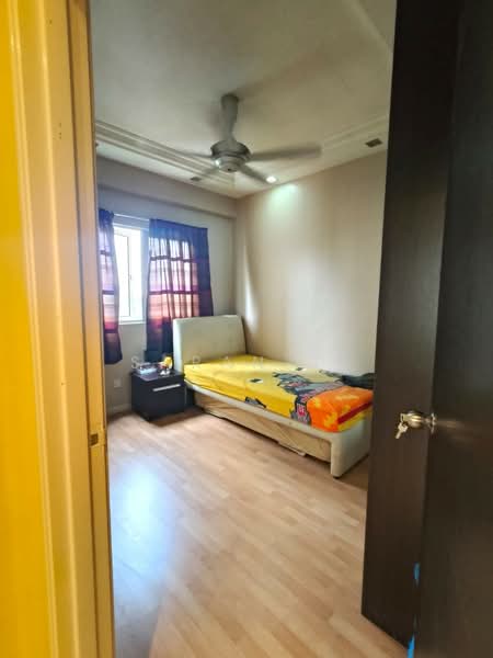 Condominium for Sale at The Tamarind - Saran SK - Bedroom - PropertyGuru.com.my