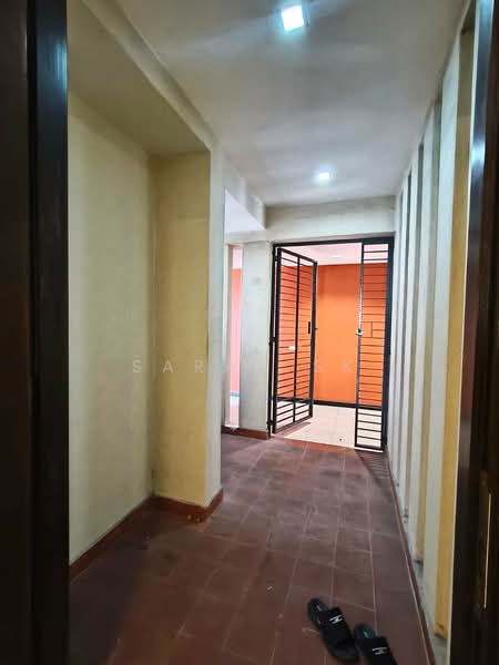 Condominium for Sale at The Tamarind - Saran SK - Corridor - PropertyGuru.com.my