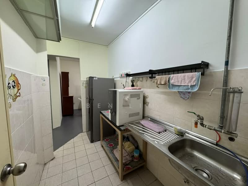 Apartment for Rent at PPR Raya Permai - Ben Lim - Kitchen - PropertyGuru.com.my